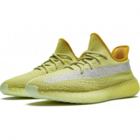 Кроссовки Adidas Yeezy Boost 350 V2 Marsh желтые