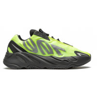 Кроссовки Adidas Yeezy Boost 700 MNVM зеленые